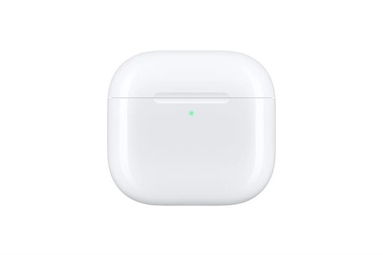 AirPods 4 trong hộp sạc nhìn từ trên xuống